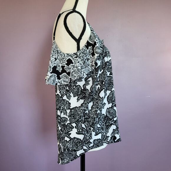 Express Black & White Floral Chiffon Ruffle Flounce Open Back Camisole Blouse - Picture 8 of 16